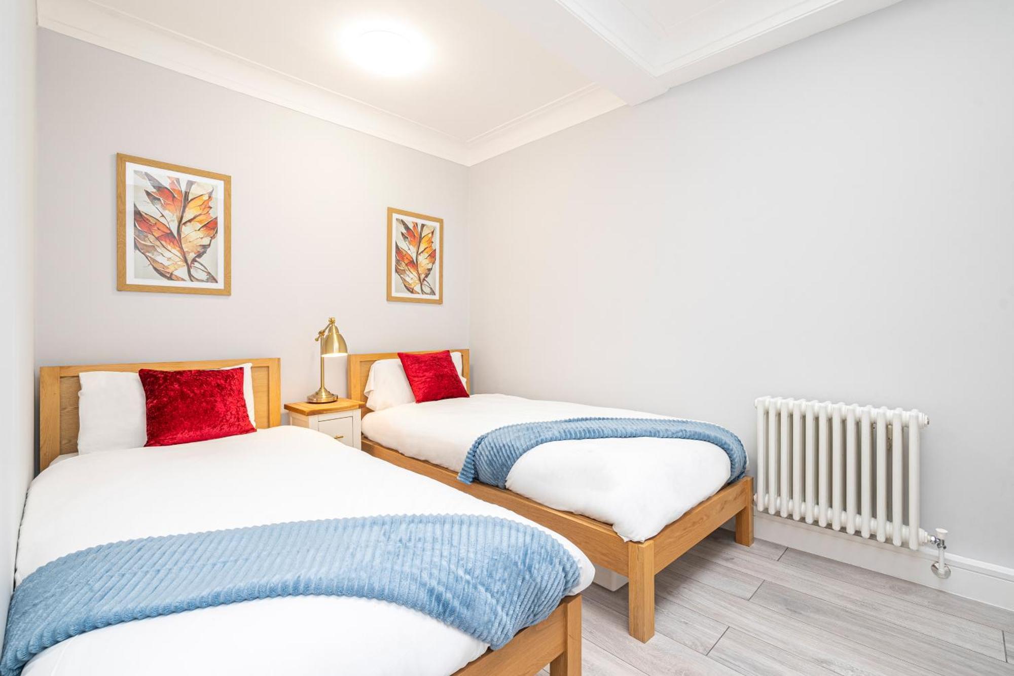 Cute 2 Bedroom Flat By Hyde Park Apartament *
